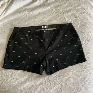 Plus bumble bee shorts 🐝